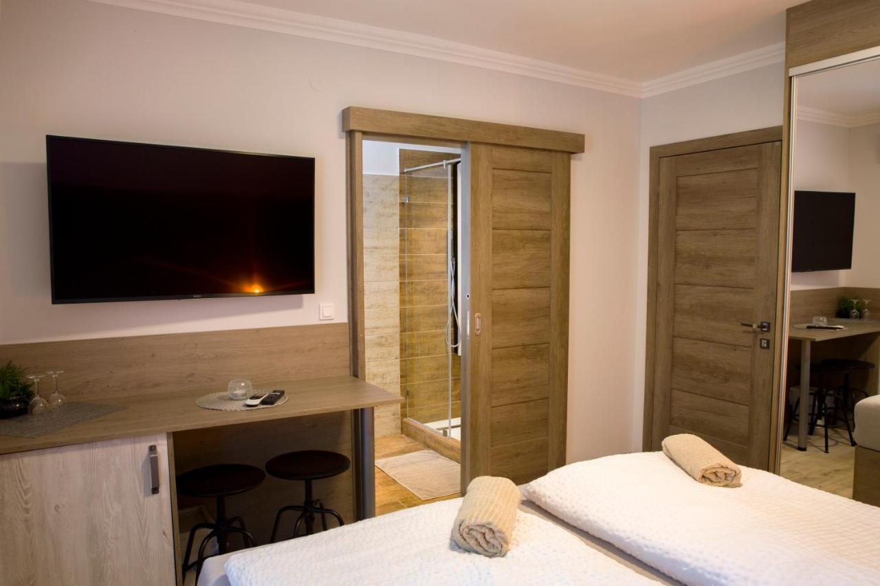 Kukorica Csarda Apartman Balatonujlak Exterior foto